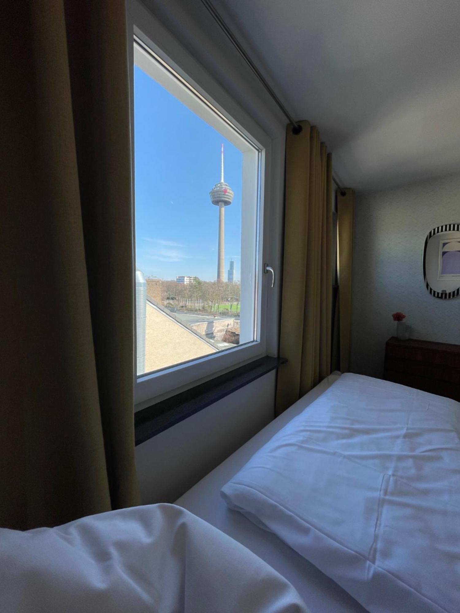 Weltempfänger Hostel Köln Exteriör bild