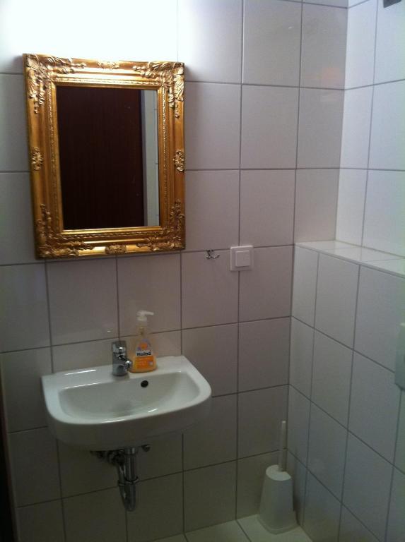 Weltempfänger Hostel Köln Rum bild